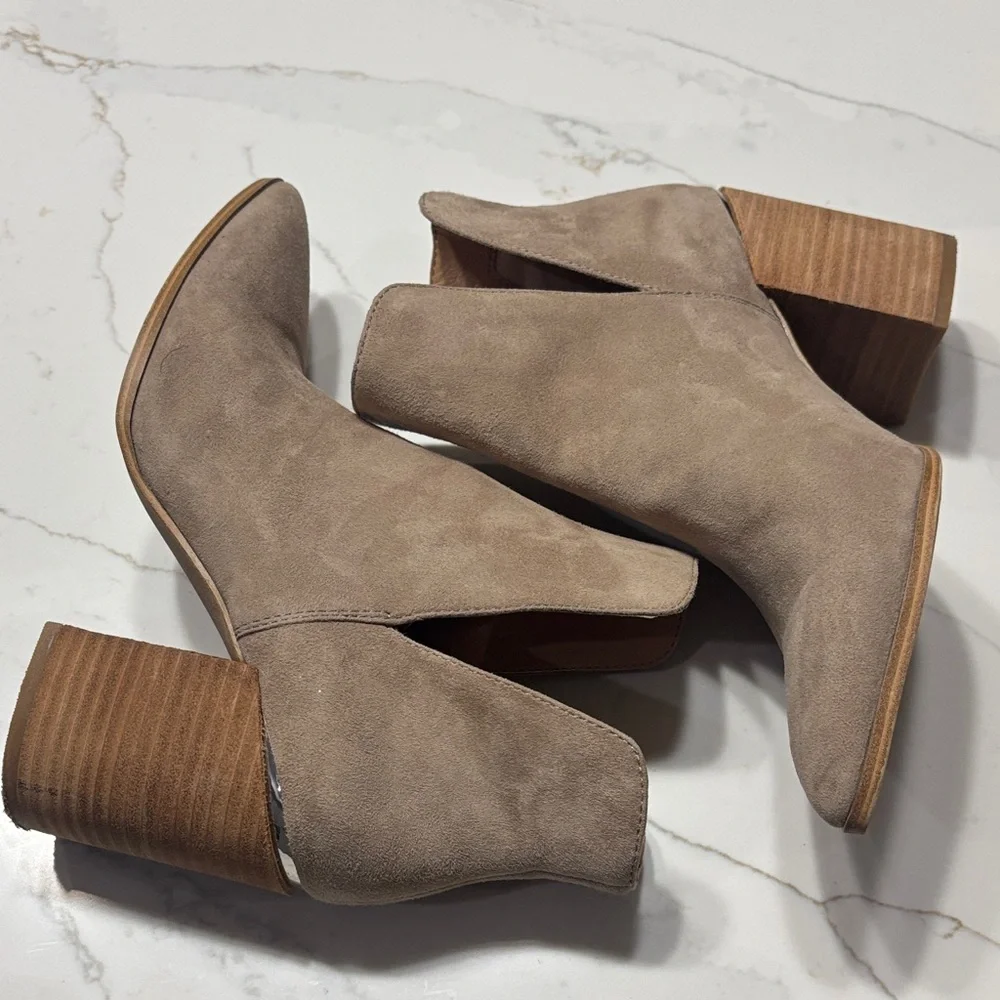 Steve Madden Beige Ankle Booties - Picture 9 of 15